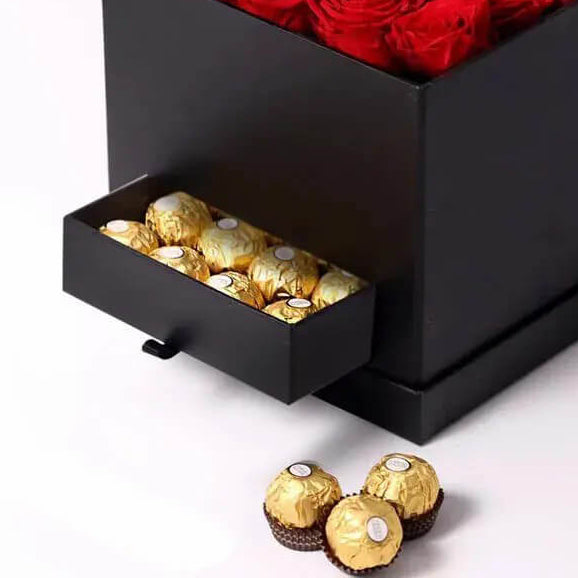 25 Red Roses Love Box