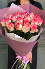 Charming Beauty: 19 Jumilia Roses