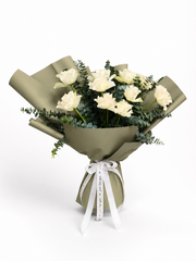 Ivory Elegance Bouquet