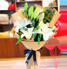 Graceful Bouquet of White Lilies