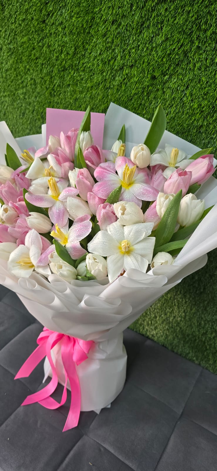 Blush Pearl Tulip Bouquet