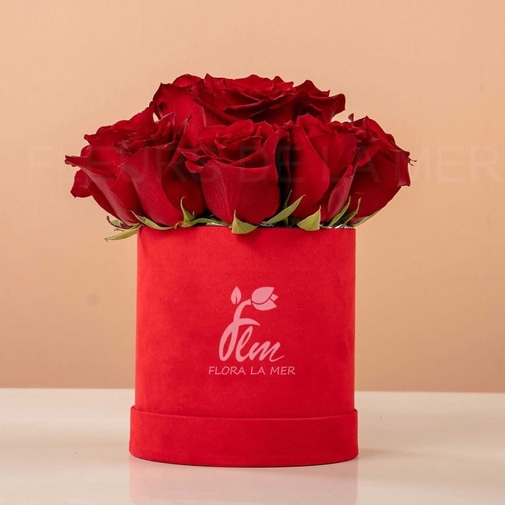 Velvet Red Royal Rose Box
